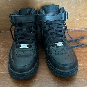 Nike Air Force 1 Women’s Hightop